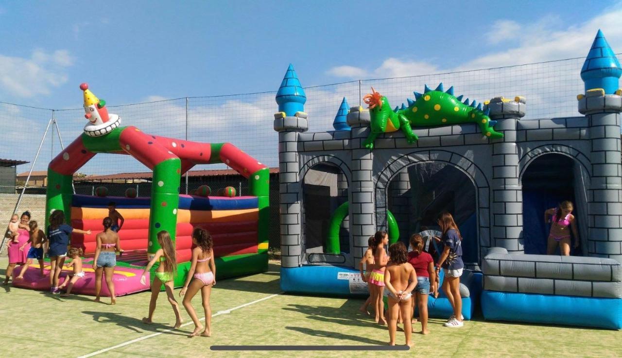 Onda Camping Village อาร์เดีย ภายนอก รูปภาพ