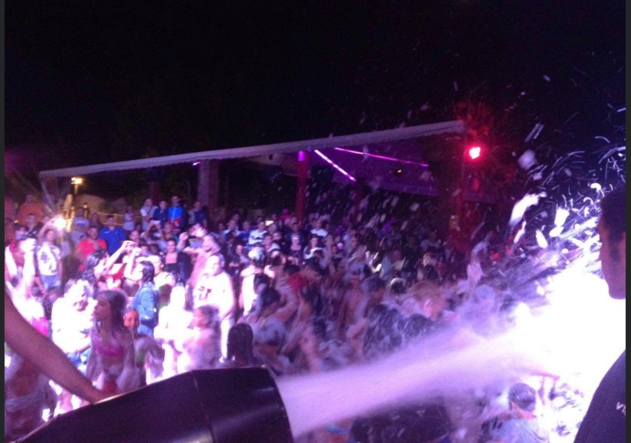 Onda Camping Village อาร์เดีย ภายนอก รูปภาพ
